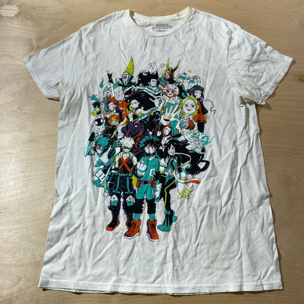 My Hero Academia Anime Character Graphic T-Shirt Medium (DH)